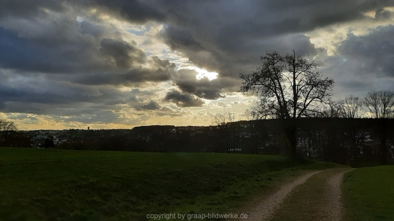 06.04.2021- Wolkenstimmung_02