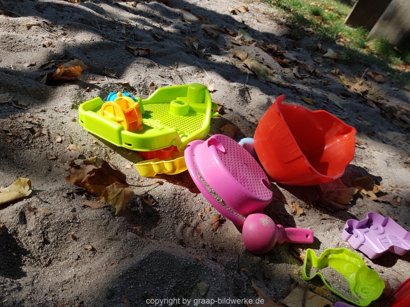 15.10.2018-Spielzeug-in-der-Natur_09